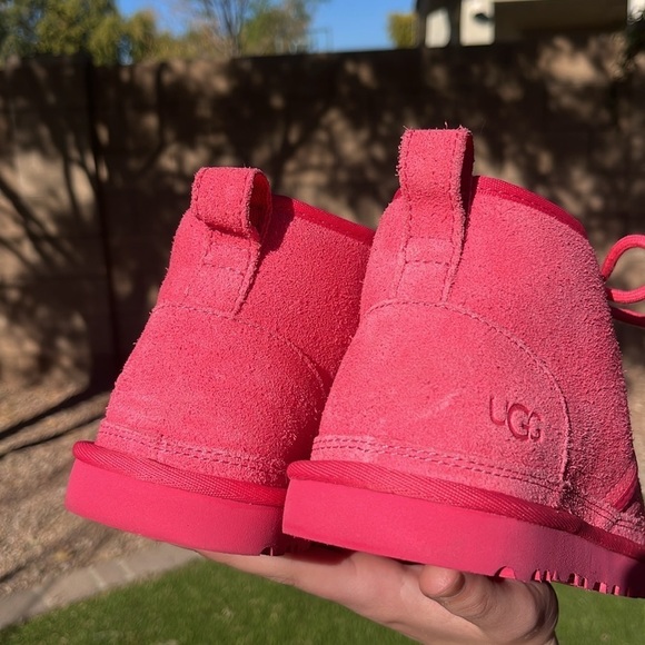 NWT UGG Neumel Boots! - Picture 5 of 9